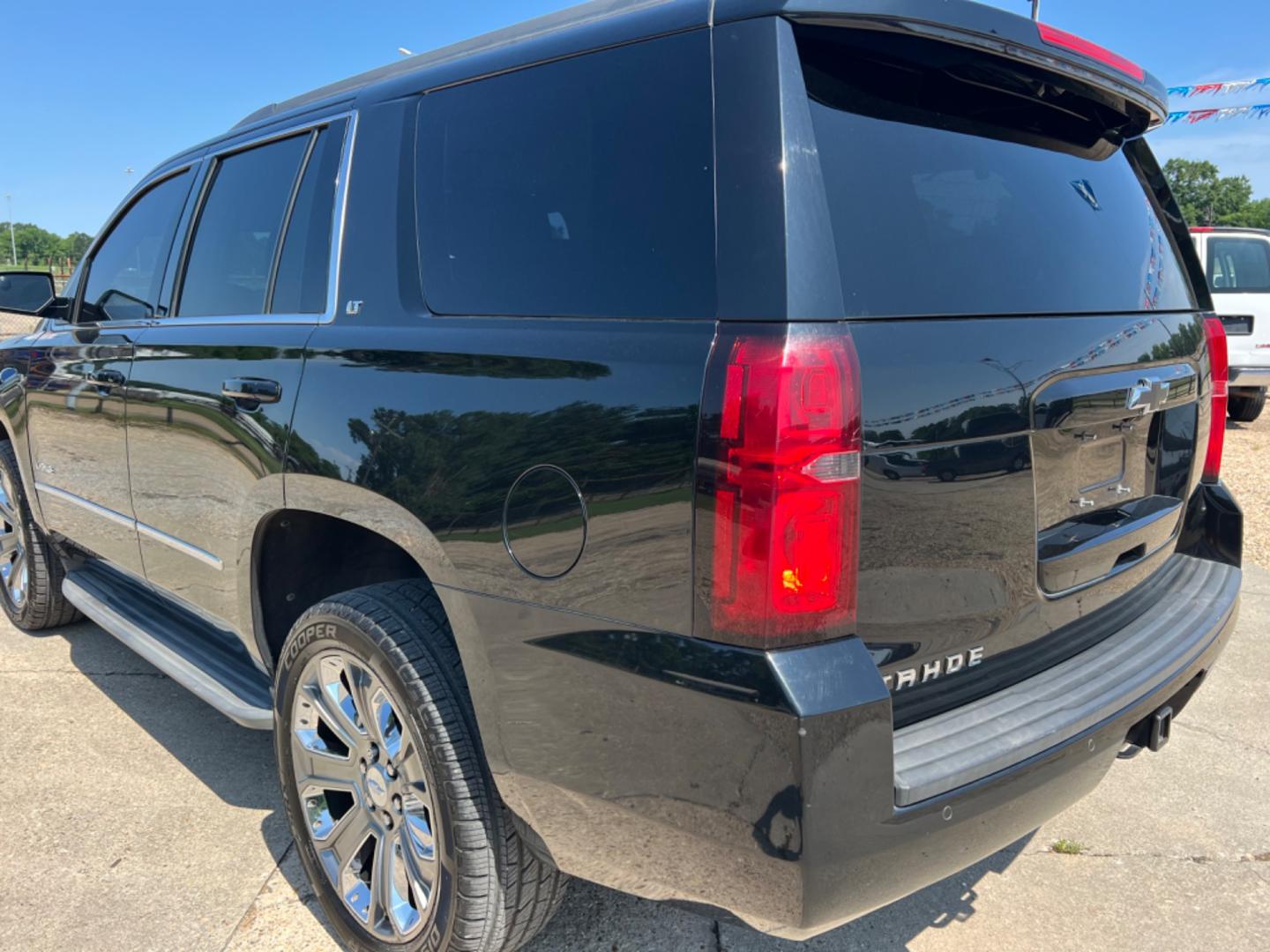 2015 Black /Black Chevrolet Tahoe LT (1GNSCBKC4FR) with an 5.3 V8 engine, Automatic transmission, located at 4520 Airline Hwy, Baton Rouge, LA, 70805, (225) 357-1497, 30.509325, -91.145432 - 2015 Chevy Tahoe LT No Accidents 5.3 V8 Gas, 136K Miles, Heated Leather Seats, 8 Passenger Seating, DVD, Backup Camera, Power Windows, Locks & Mirrors, Cold A/C, Bose, Power Liftgate. FOR INFO PLEASE CONTACT JEFF AT 225 357-1497 CHECK OUT OUR A+ RATING WITH THE BETTER BUSINESS BUREAU WE HAVE BE - Photo#7